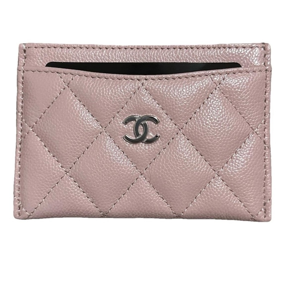 CHANEL Quilted Card Holder in Blush Pink Caviar Leather with Silver CC